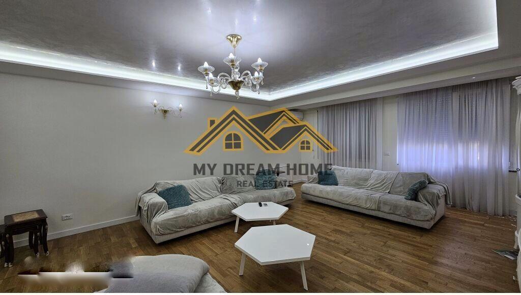 SHESIM SUPER APARTAMENT TE MALI I ROBIT, VIJË E PARË !