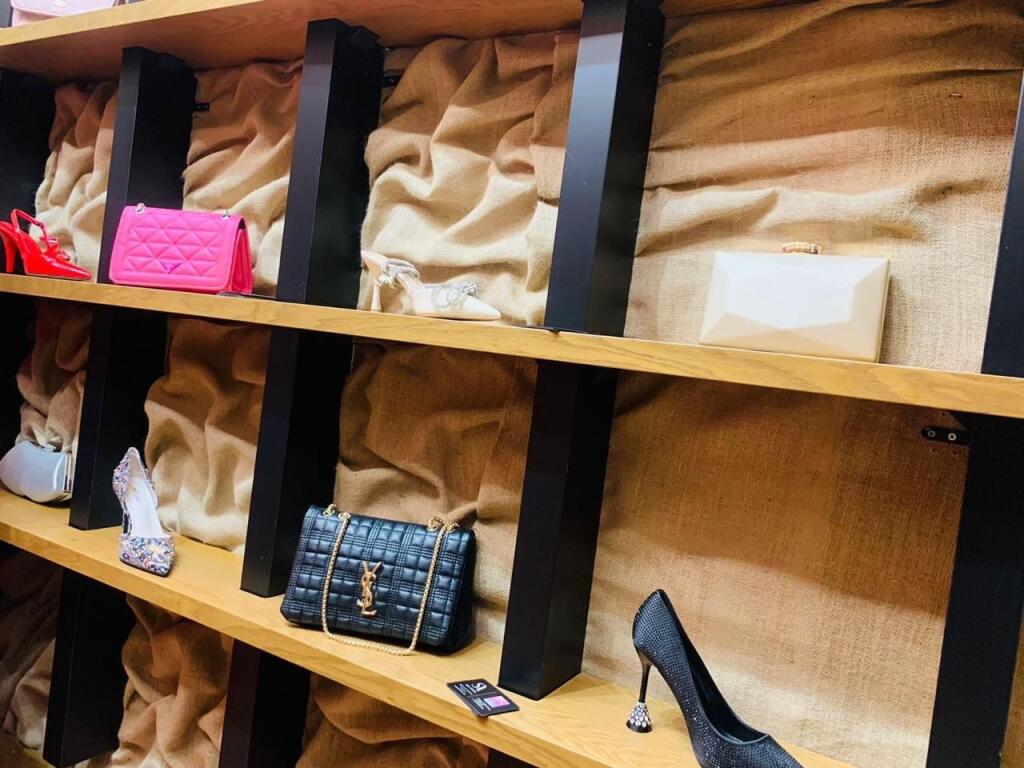 Jepet Me Qera Ambient Biznesi