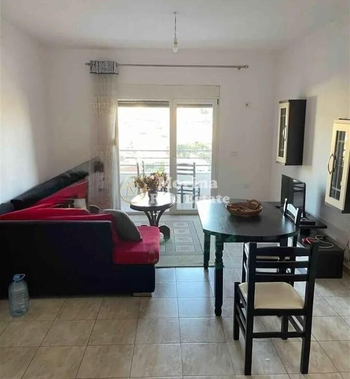 Qera Apartament 1+1+Bllk, “Yzberisht” 350 Euro/Muaj