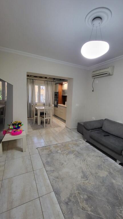 Apartament me qera 2+1 tek Rruga e Elbasanit