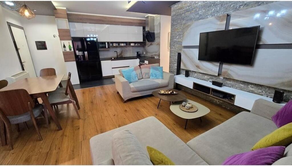 Apartament 3+1 per shitje ne Ali Dem