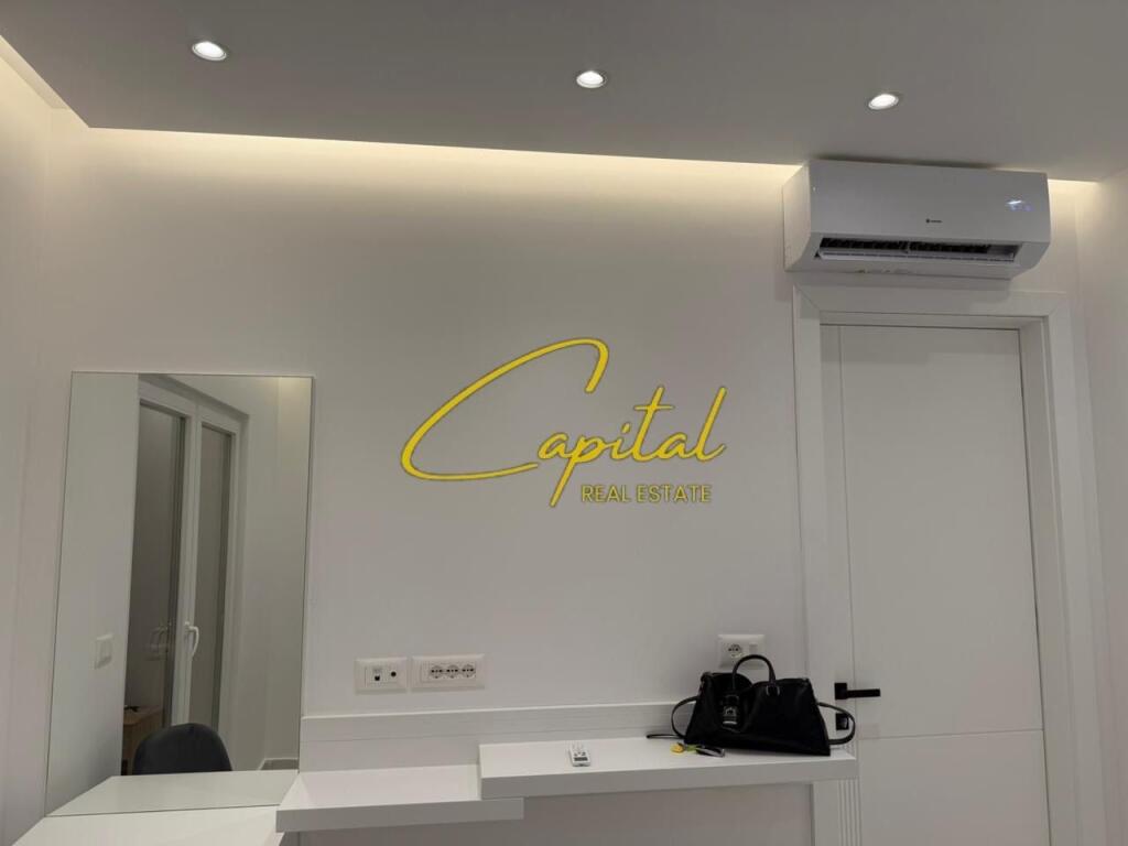 APARTAMENT ME QERA 1+1 ZOGU I ZI 73.000 LEKE