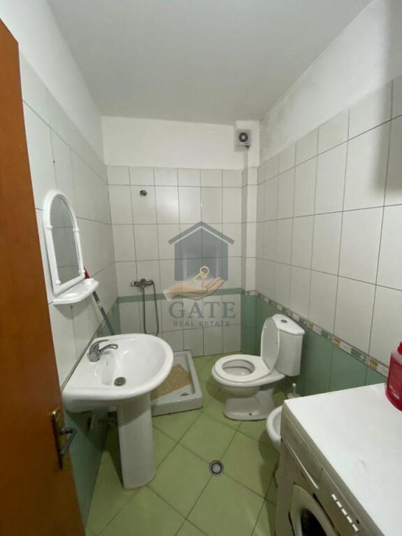 Jepet me qira apartament 1+1 – Vijë e Parë, pranë detit