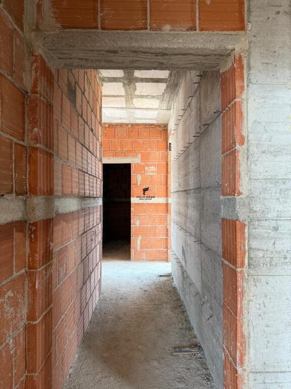 SHITET APARTAMENT 1+1 ISH FUSHA E AVIACIONIT 120.000 EURO