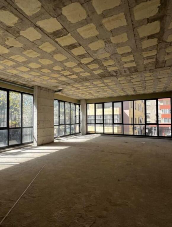 Ambient per biznes Kamez