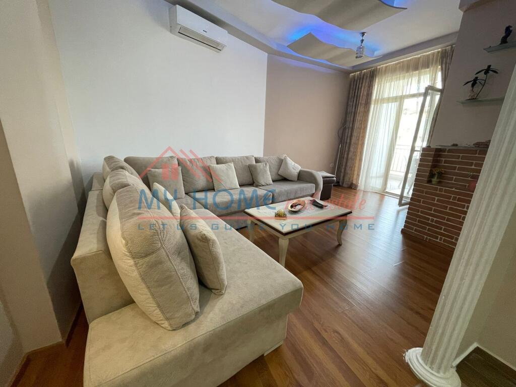 Apartment 1+1 for rent at Shkolla e Kuqe in Tirana