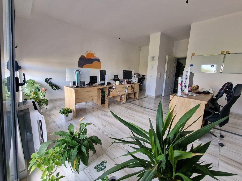 Locale per ufficio in affitto 2+1+2 – Ali Demi, Tirana 650 €| mese!