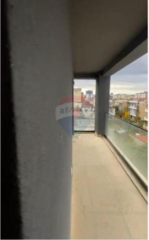 Apartament 2+1 te Rruga 5 Maji