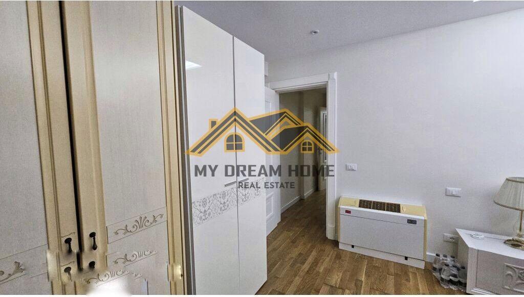 SHESIM SUPER APARTAMENT TE MALI I ROBIT, VIJË E PARË !