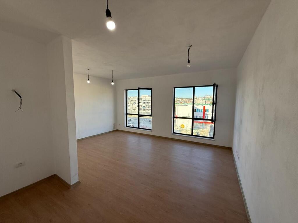 JEPET ME QIRA APARTAMENT 1+1 TEK 5 MAJI