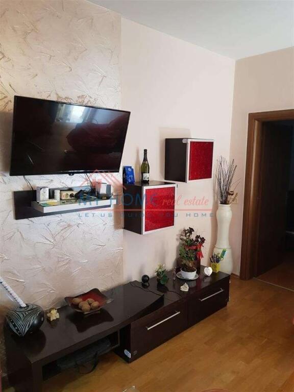 Apartament 1+1 me qera tek 21 Dhjetori ne Tirane