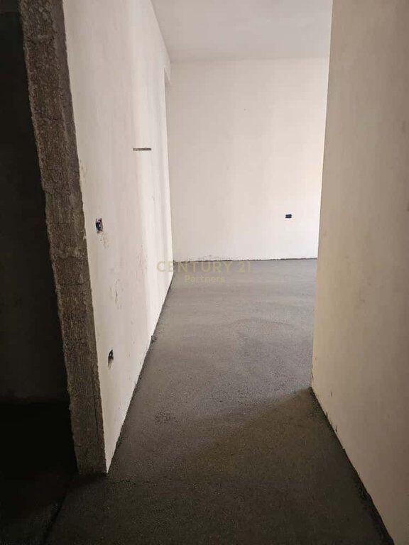 Shesim 2+2+2ballkone Tirana RiverSide Residence rruga JAVER MALO,Tiranë!