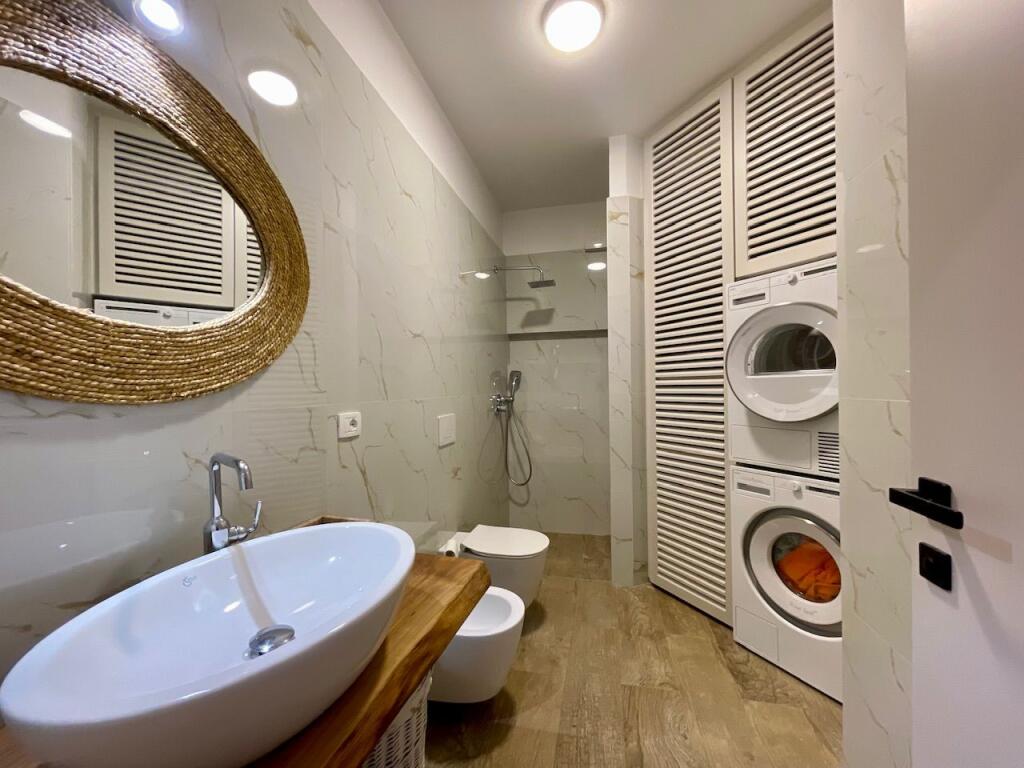 Affittasi appartamento 2+1+ posto auto in residence privato vicino al Lago Vuoto