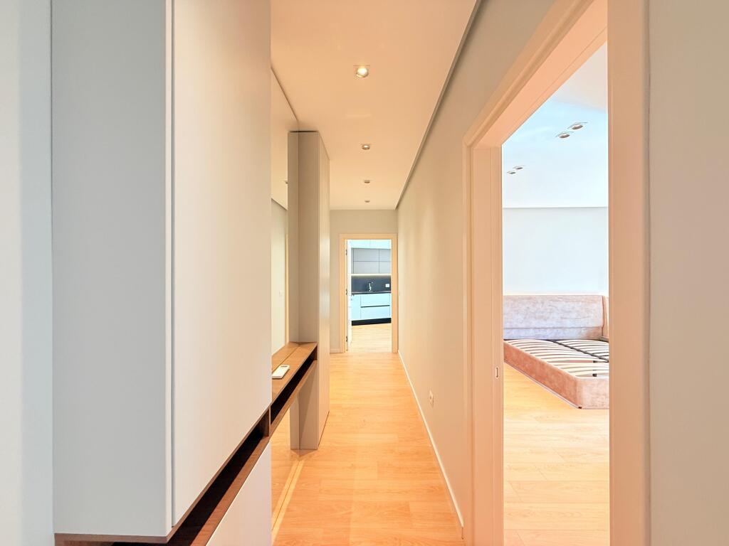 JEPET ME QIRA APARTAMENT MODERN 2+1+2 ME PARKIM TEK REZIDENCA SALILLARI!