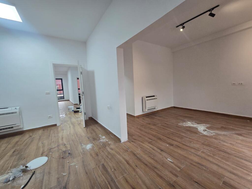 Ambient biznesi Garden Building