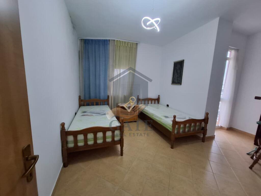 Apartament 2+1 me qira – Plazh Ilira, kati i 7 me ashensor