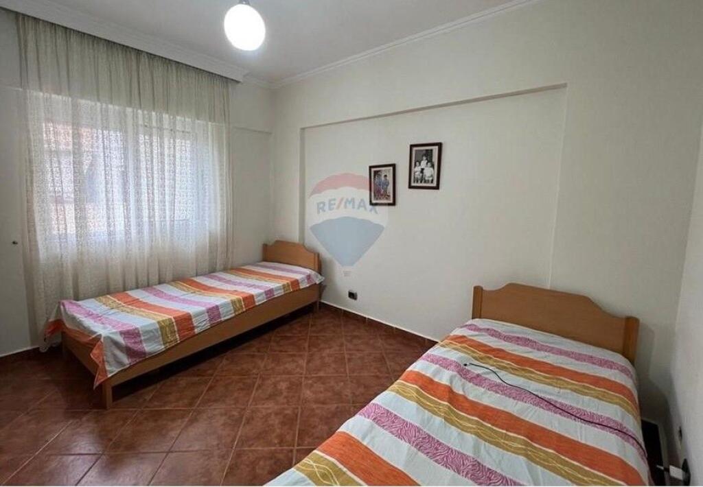 Apartament - Për Shitje - Komuna e Parisit, Tiranë ID: 530191068-89