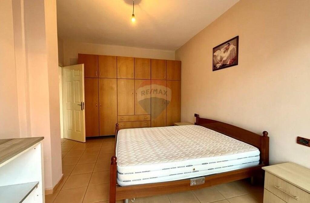 Apartament 2+1 i mobiluar tek KMY, Yzberisht  ID: 530181053-670