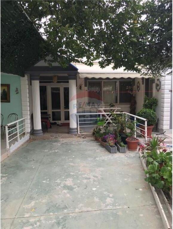 Edificio - In Vendita - Scuola Unita, Tirana(ID: 530481001-994)