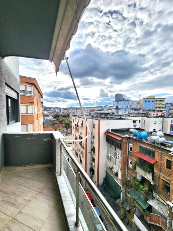 SUPER APARTAMENT NEW Hera e Pare me Qira: 2+1 &amp; Ballkon || (📍Pazari i ri Qendër - Rr.Beqir lugo) || 79.500 lekë || 100% e Re✨