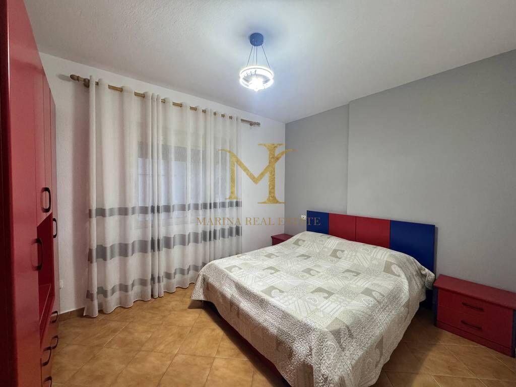 Shitet apartament 1+1 në Shkëmbin e Kavajës, Durrës