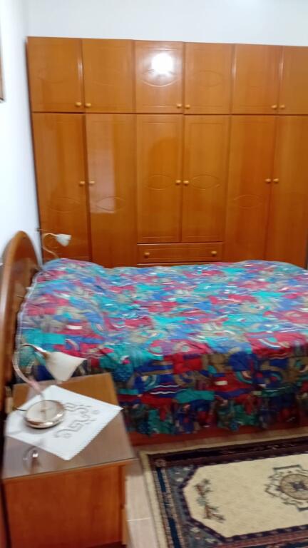 Siri Kodra, 2+1 for rent on the ground floor, private house, near the meridian