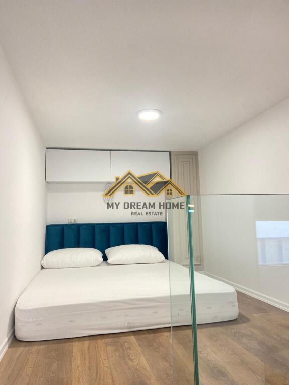 SHITET STUDIO LOFT STACIONI I PARE NE PLAZH VETEM 15M NGA DETI