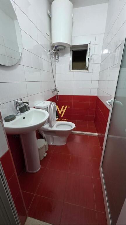 JEPET APARTAMENT 2+1+2BLK ME QERA TE RRUGA E ELBASANIT 43.000 LEKE