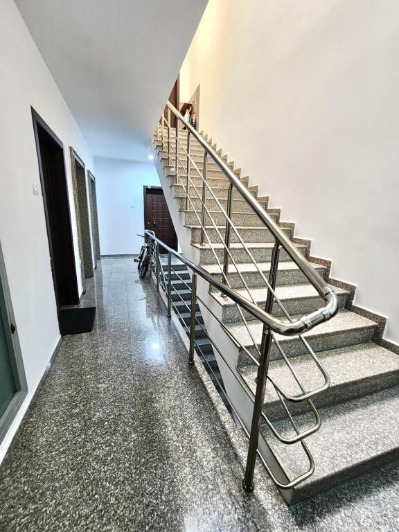 SUPER APARTAMENT NEW Hera e Pare me Qira: 2+1 &amp; Ballkon || (📍Pazari i ri Qendër - Rr.Beqir lugo) || 79.500 lekë || 100% e Re✨