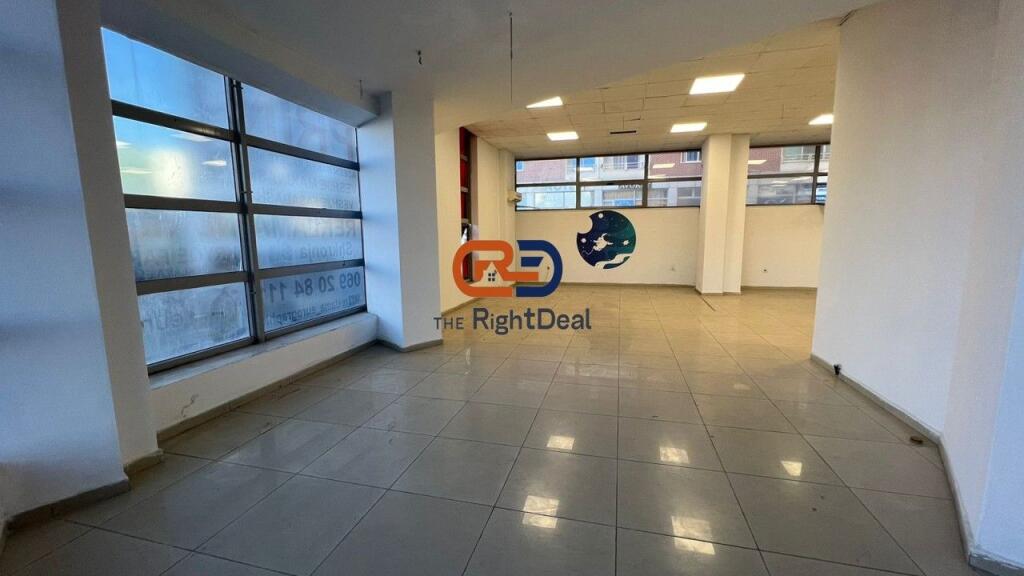 In Astir, Ideal Business Unit for Investment for Sale!!!