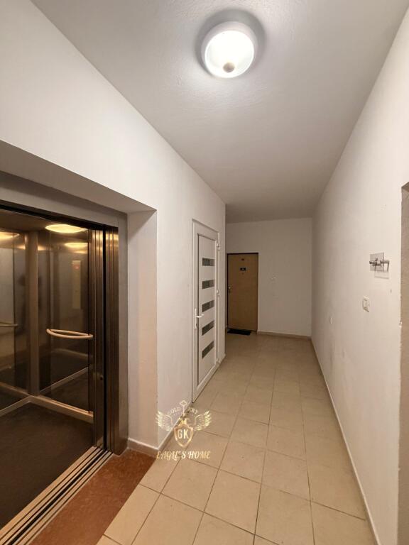  • 1+1 + ballkon📍HOTEL VIVAS PLAZH DURRES  📲💰 Çmimi: 95.000 €