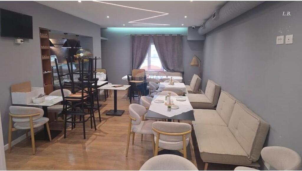 Biznes për Qira – Komuna e Parisit