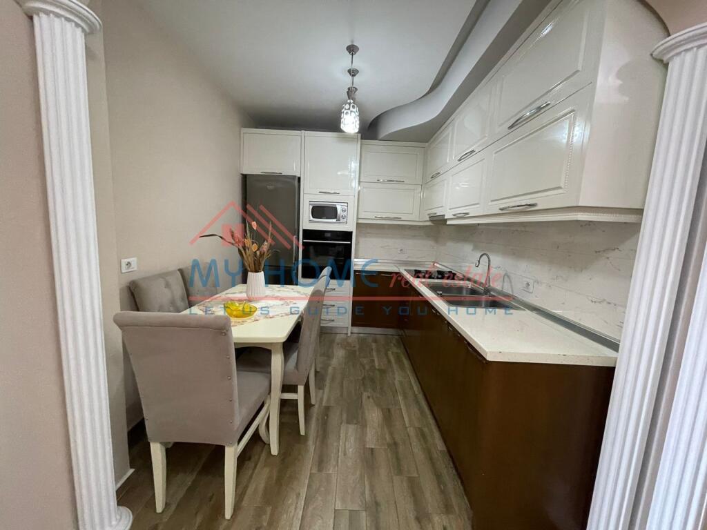 Apartment 1+1 for rent at Shkolla e Kuqe in Tirana