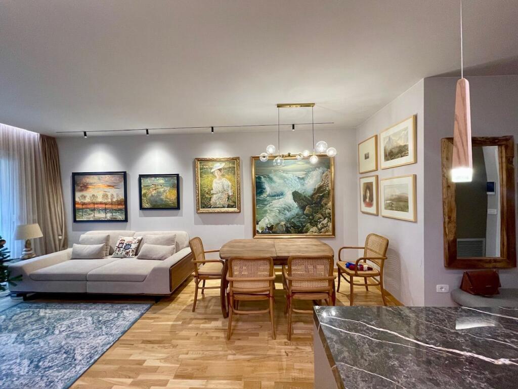 Affittasi appartamento 2+1+ posto auto in residence privato vicino al Lago Vuoto