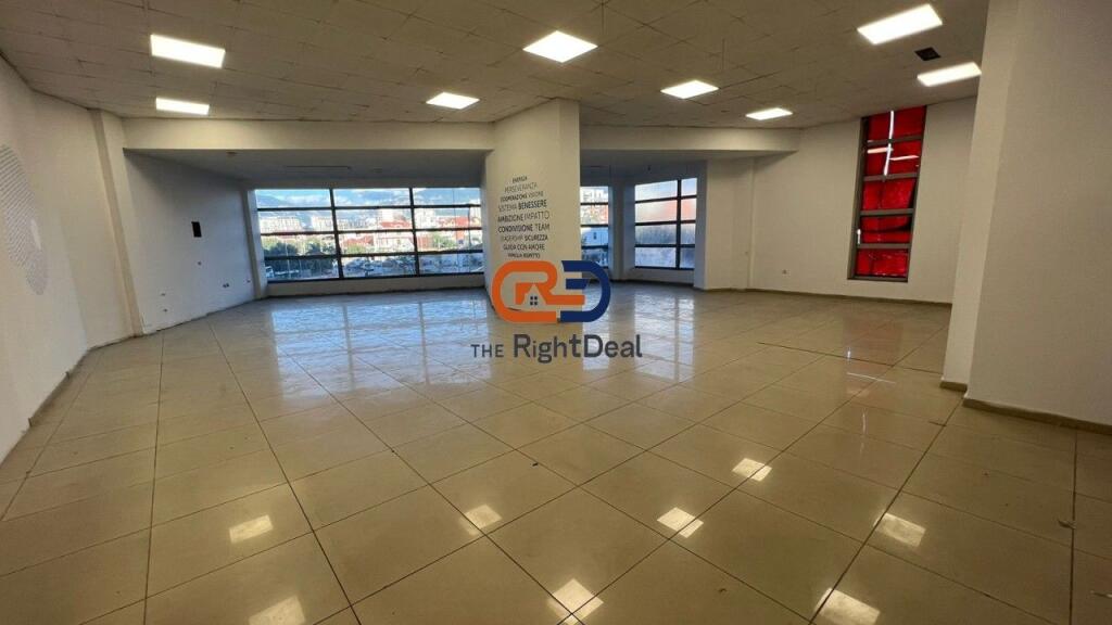 In Astir, Ideal Business Unit for Investment for Sale!!!