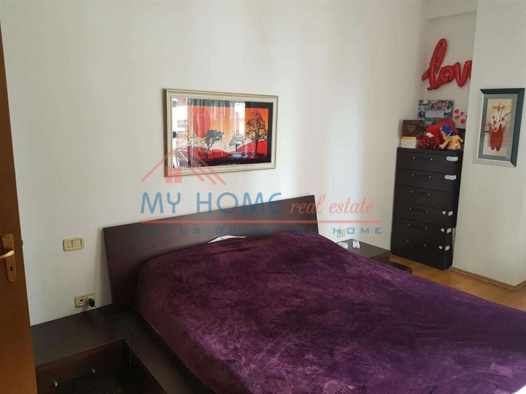 Apartament 1+1 me qera tek 21 Dhjetori ne Tirane
