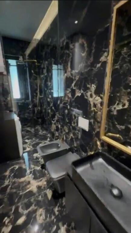 QIRA 🏡 Apartament Modern 2+1+2 te Square 21‼️