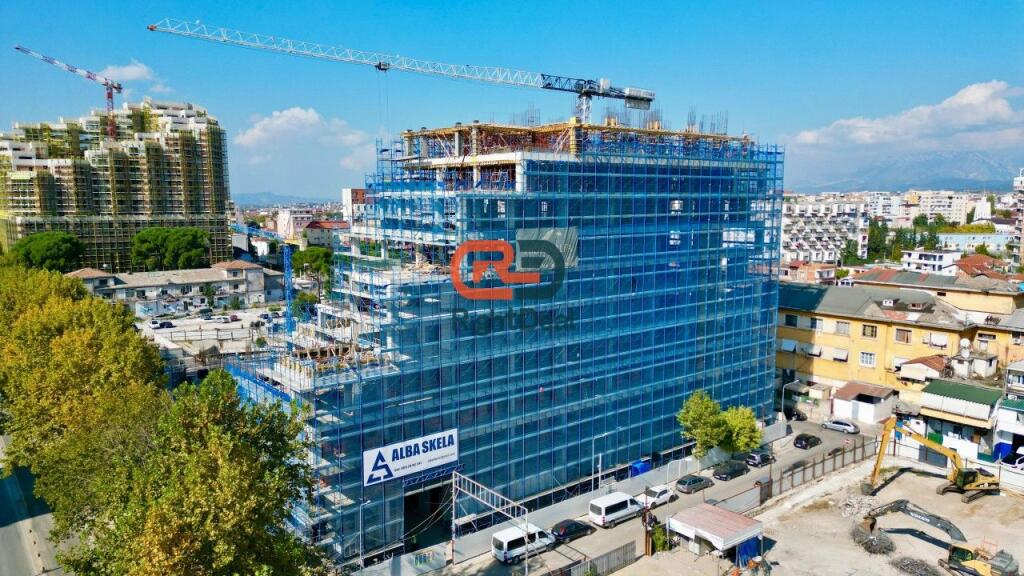 Tek "Lion Residences 2", Shitet Apartament 1+1, Me Siperfaqe Te Bollshme Dhe Planimetri Perfekte!!!