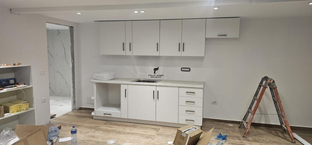 APARTAMENT DUPLEX ME QERA KODRA E DIELLIT 50.000 LEK