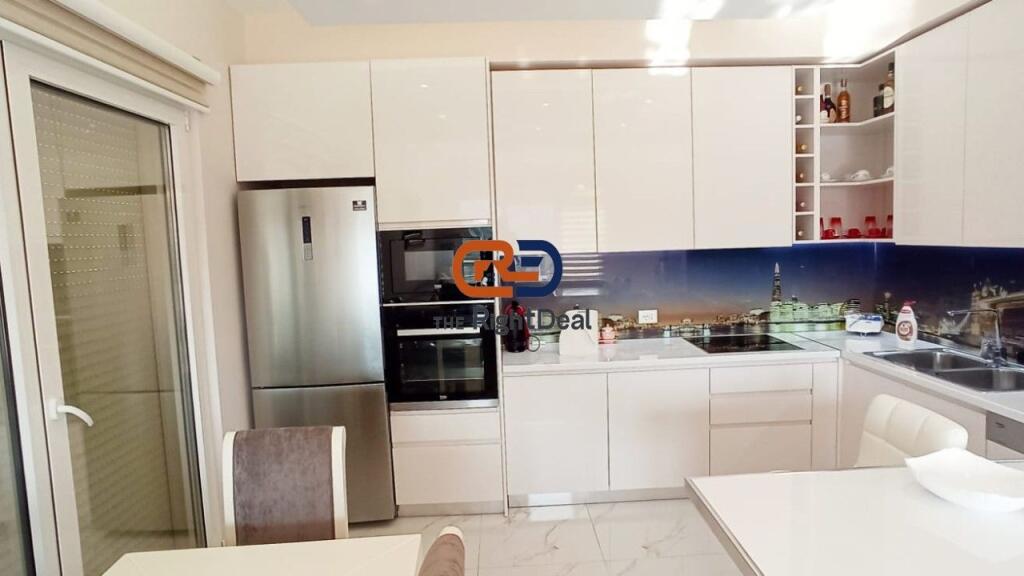 Ne Shkoze, Shitet Vile 2 Kate, Me Super Pamje !!