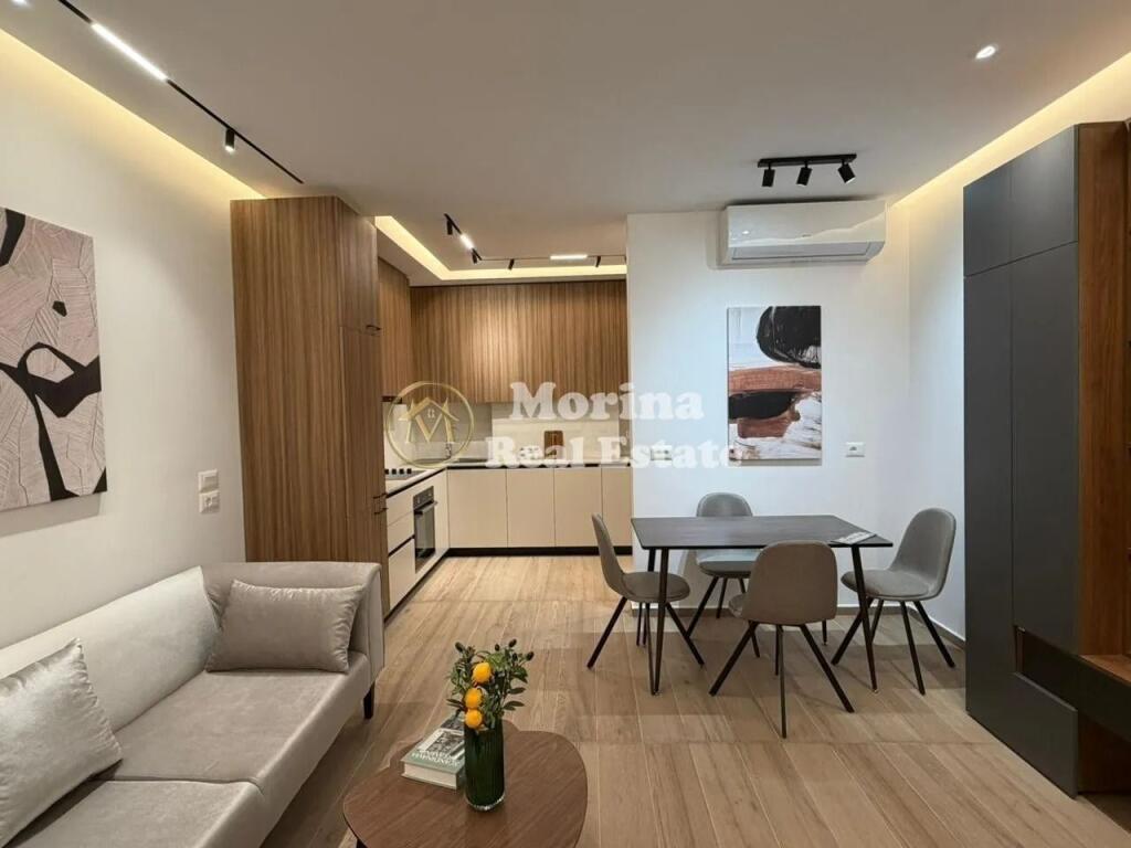 Apartament 1+1, Zogu i Zi, 750 Euro/muaj