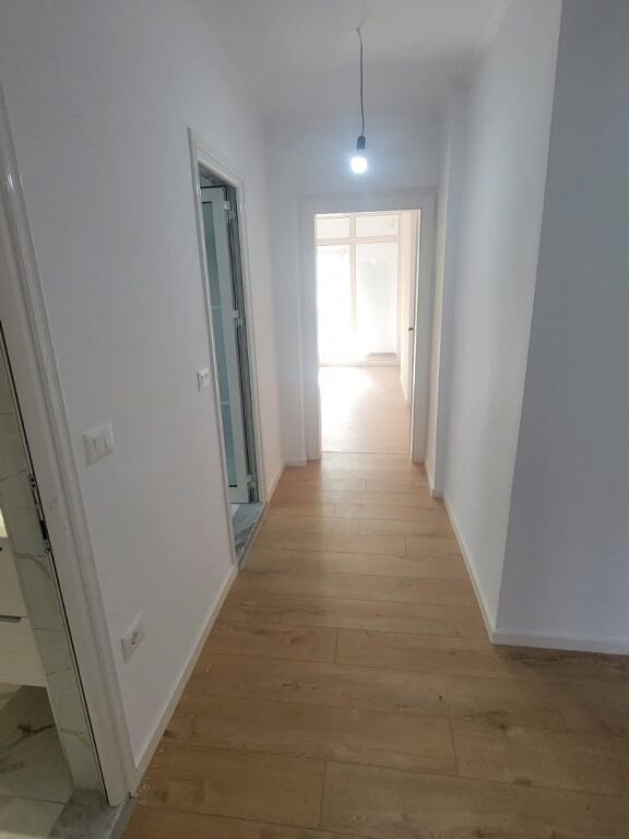 Apartment 2+1 per shitje 📍Ne fillim te rruges Don Bosko