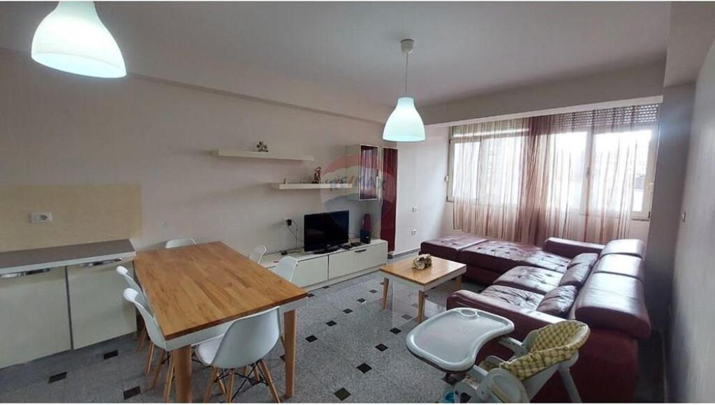 Apartament per qera 2+1 ne Tirane e Re