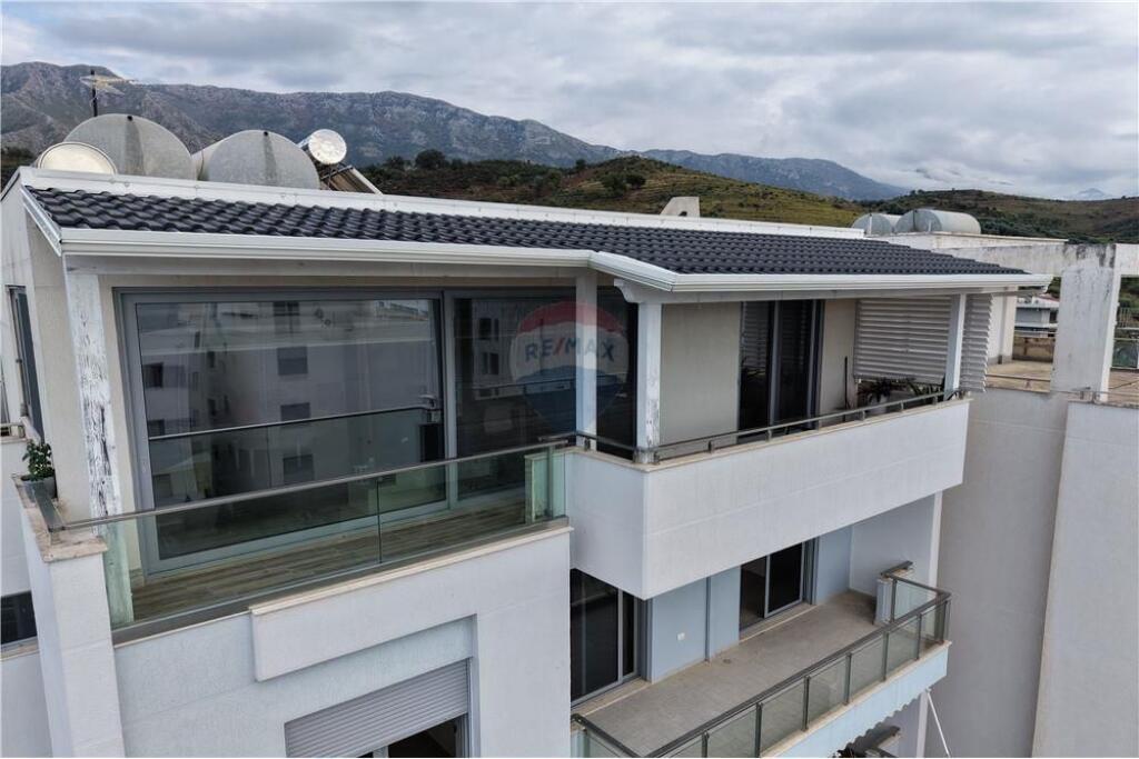 Super Apartament 2+1 në Shitje