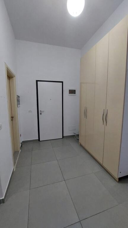 Qera, Garsionere, Fresk , 300 euro/muaj