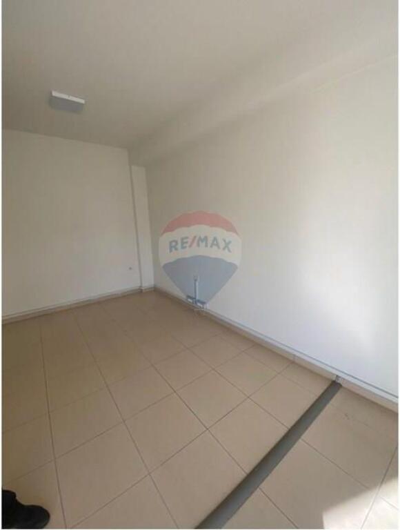 AMBIENT PER ZYRA TE RRUGA E KOSOVARVE