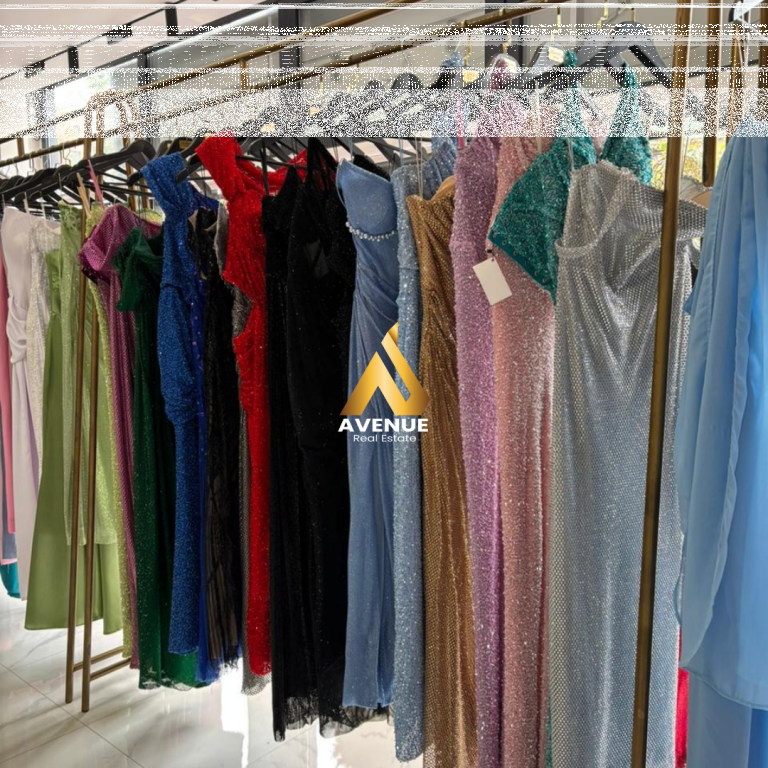 Vendita attività di abbigliamento – completamente attrezzata e pronta per lavorare a Kamëz, Tirana