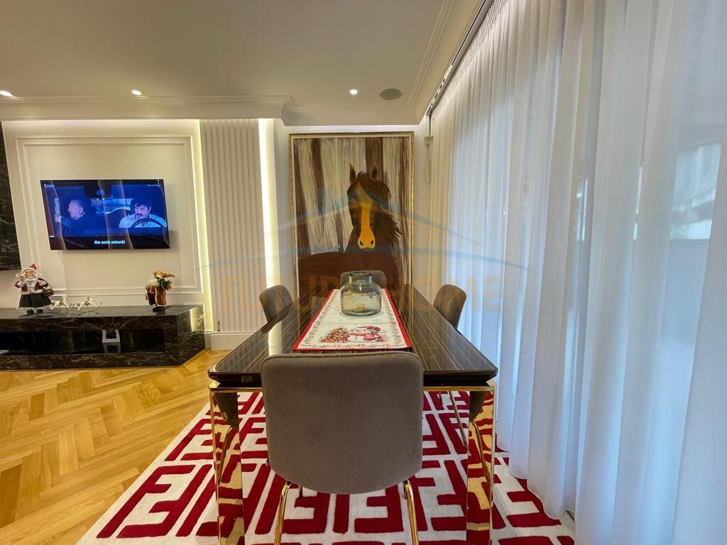 In vendita, Appartamento 2+1, Giardino Botanico, Tirana