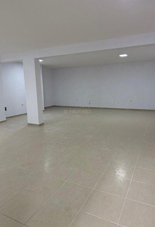 Affittasi negozio di 90 m² presso il Giardino Botanico, Tirana