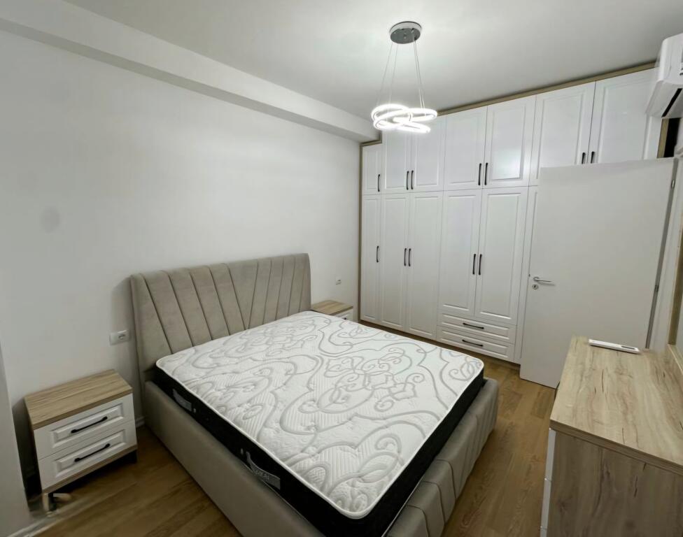 Jepet me qera apartament 1+1 prane Zogut te Zi!
